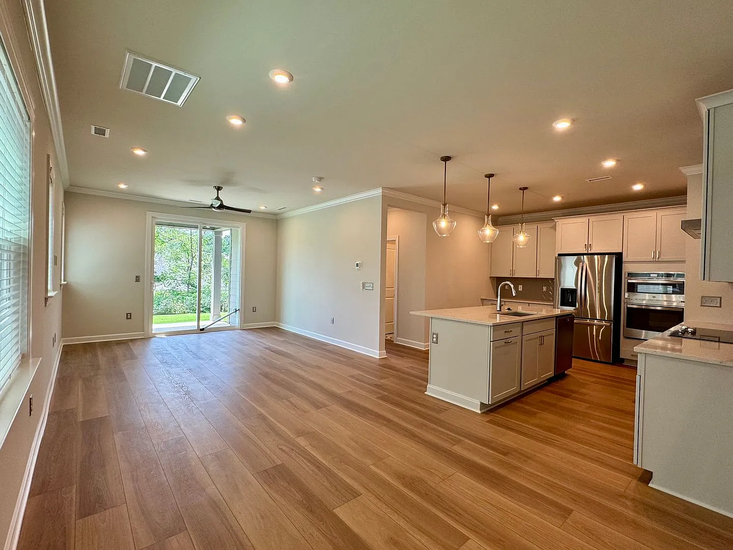 New Construction - Luxury Townhome off Homestead Road! — Photo 4
