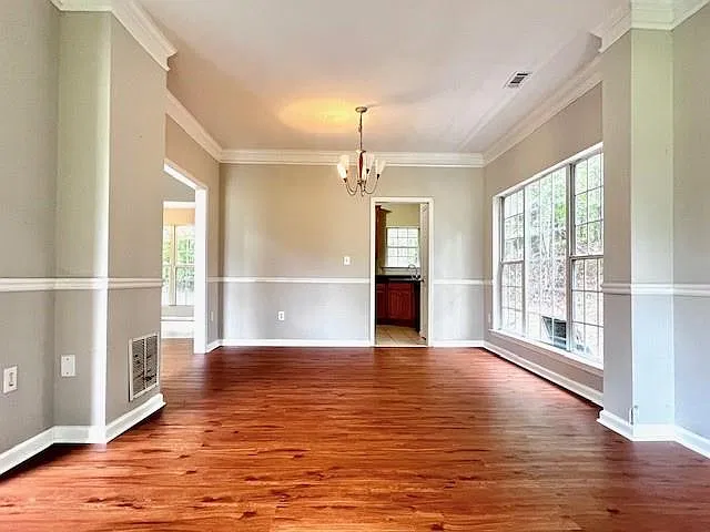 3 bed, 2.5 bath, 2599 sqft, $2,495 — Photo 4