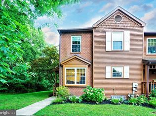 111 Honeylocust Ct, Collegeville, PA 19426
