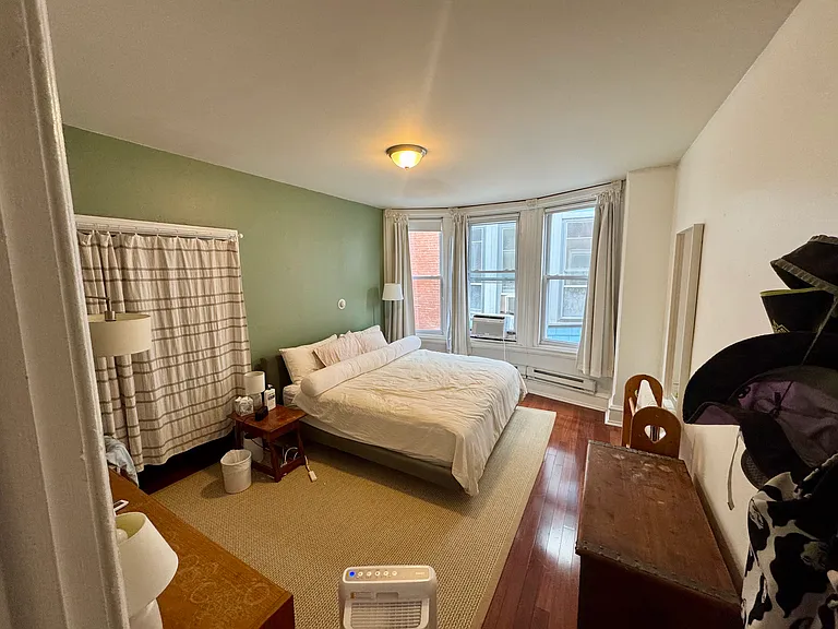 4813 Warrington Ave #2 — Photo 2