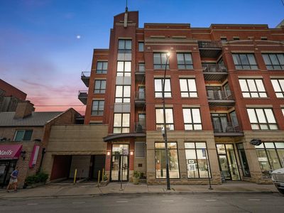 2700 N Halsted St APT 401, Chicago, IL, 60614