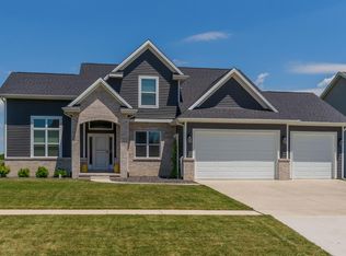 1763 Beech St, Normal, IL 61761