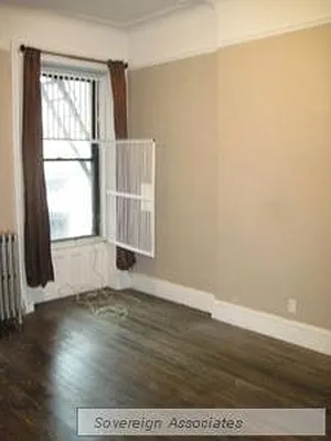 Rented by Sovereign Associates | media 22