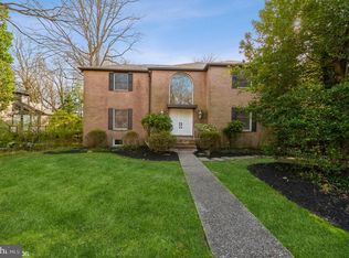 7804 Crossland Rd, Baltimore, MD 21208