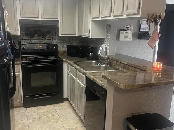 4730 W NORTHERN Avenue #1076, Glendale, AZ 85301