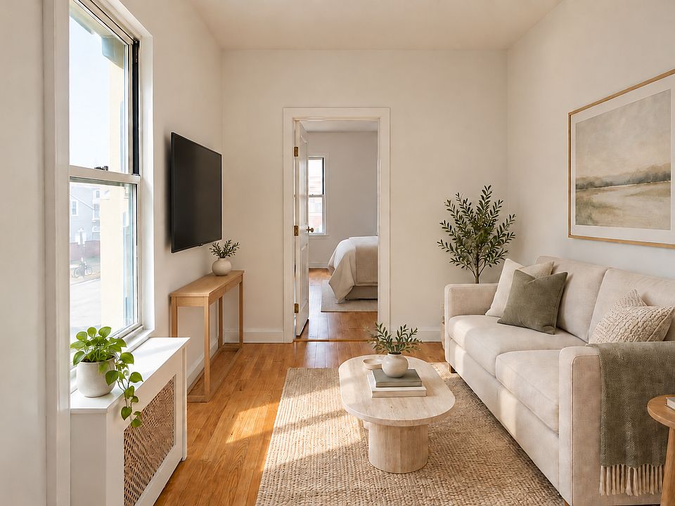 1st image of 718 Lorimer St APT 2R
