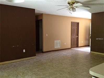 4th image of 741 Daphne Ave