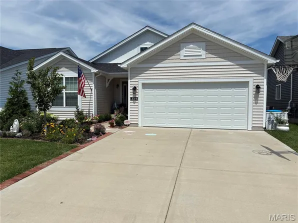 3264 River Breeze Ct, Saint Charles, MO 63301