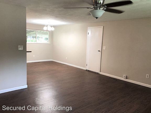 3rd image of 4619 Loxley Dr