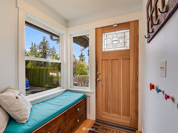 Inviting Entry