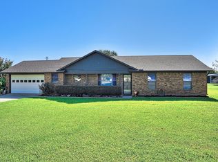 78 Sunrise Rd, Denison, TX 75021