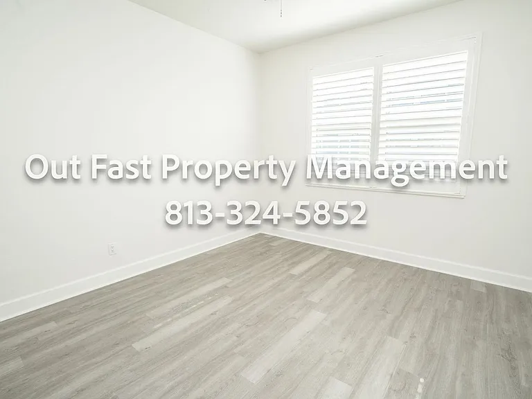 4859 W Prescott St — Photo 24