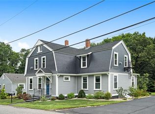 17 Rawson Rd, Cumberland, RI 02864