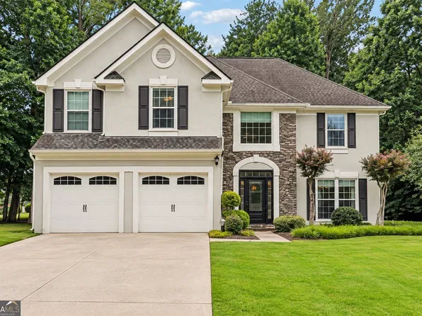 162 Saint Martin Dr, Suwanee, GA 30024