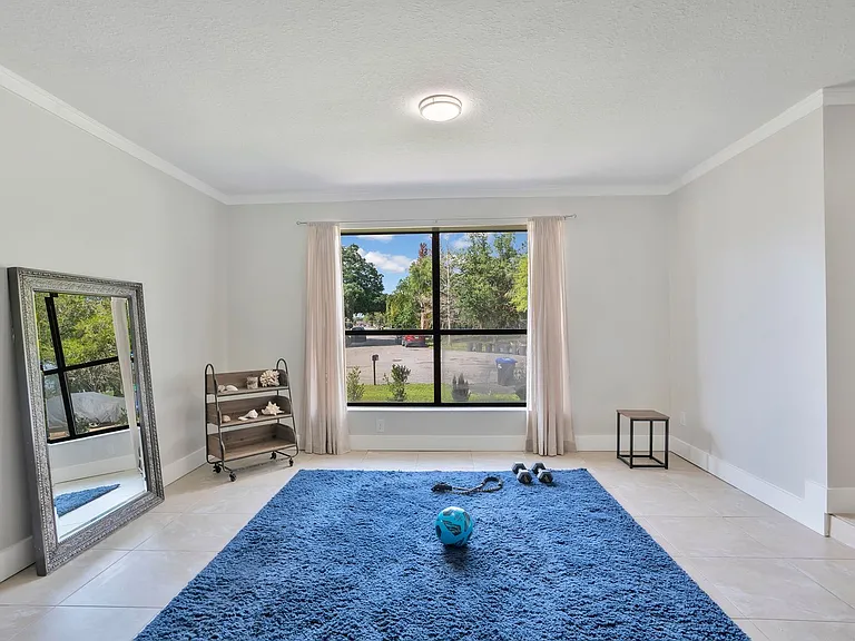 2724 Ardon Ave — Photo 24