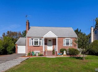 217 Woodland Rd, New Milford, NJ 07646