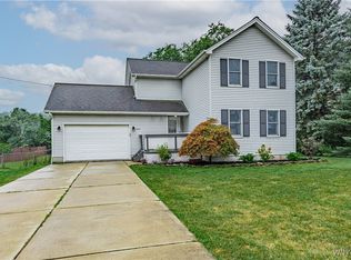 5466 Niagara Street Ext, Lockport, NY 14094