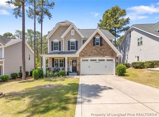 106 Valley Stream Rd, Spring Lake, NC 28390