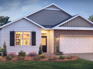 438 Burdock Ln, Arden, NC 28704