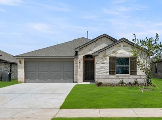 1912 Cheyenne Dr, Cleburne, TX 76036