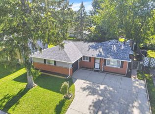 4945 Labelle Dr, Columbus, OH 43232