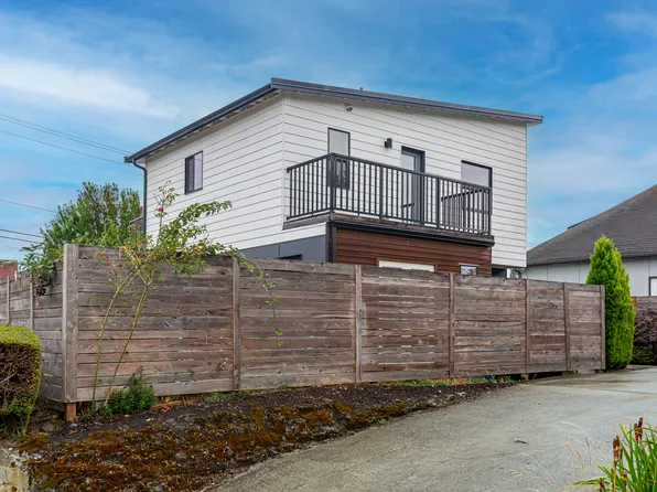 5609 46th Ave S #C, Seattle, WA 98118