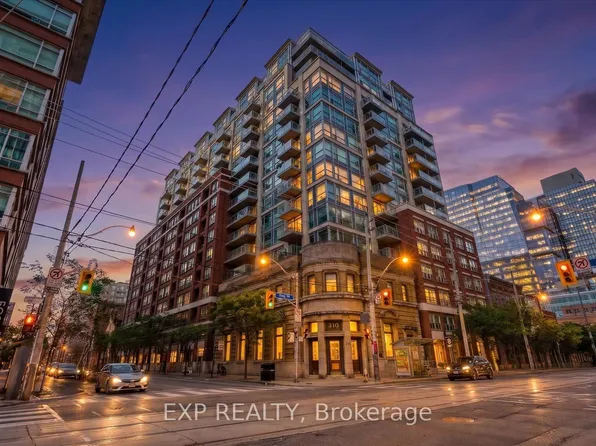 230 King St E, Toronto, ON