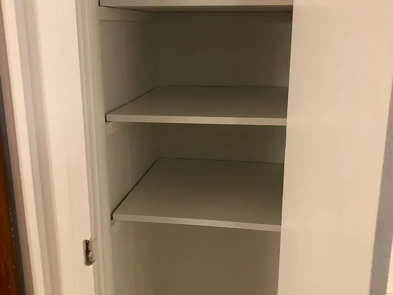 Rear — Photo 21