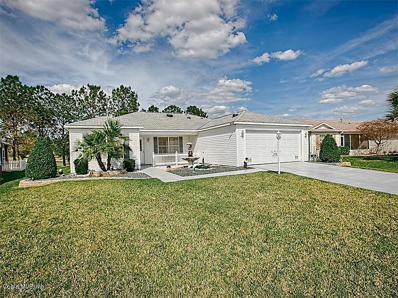 1st image of 3261 Woodridge Dr
