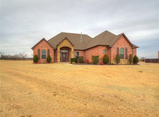 5213 Horizon Blvd, Yukon, OK 73099