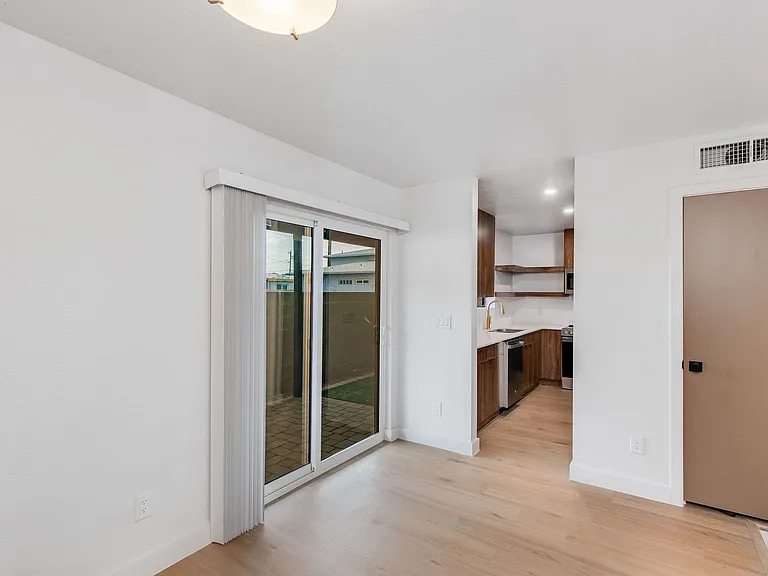 2bedroom 1.5 bathroom — Photo 34