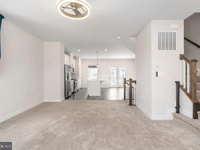 1000 Alum Spring Rd — Photo 18