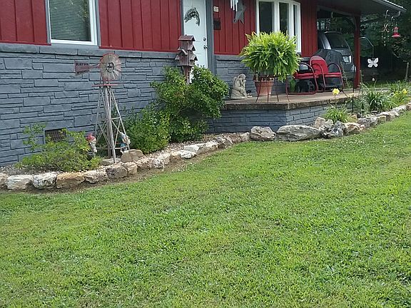 4th image of 207 Sequoia Ln