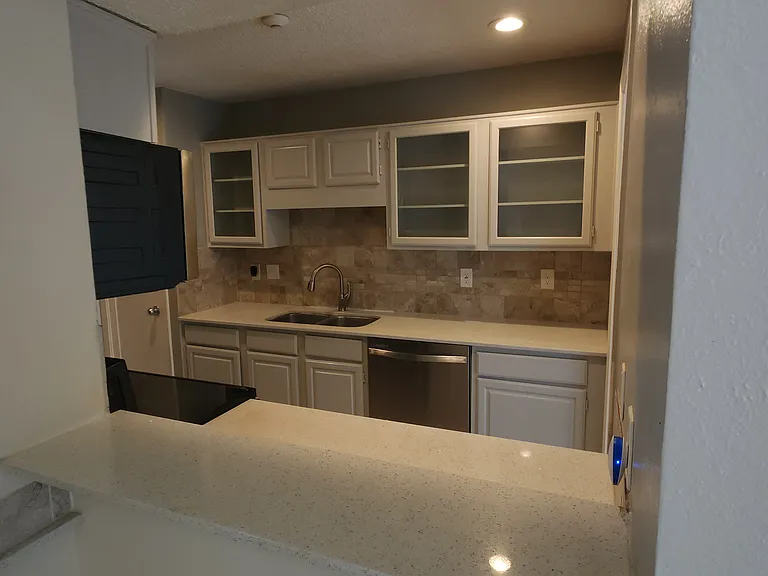 631 Cimarron Trl — Photo 56