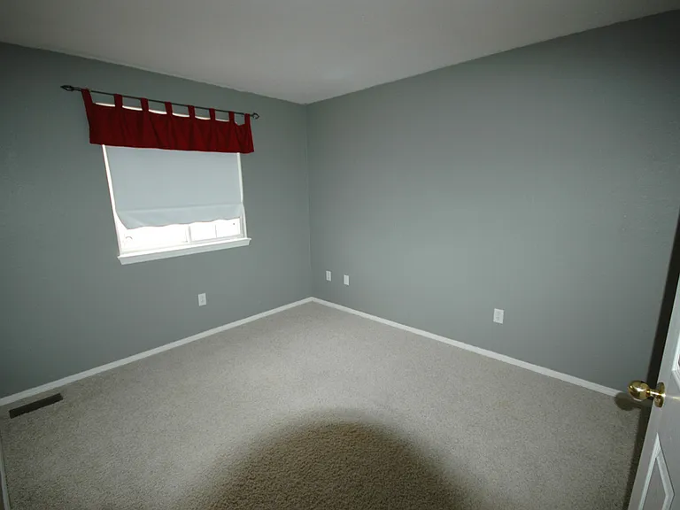 10470 Dresden St — Photo 5