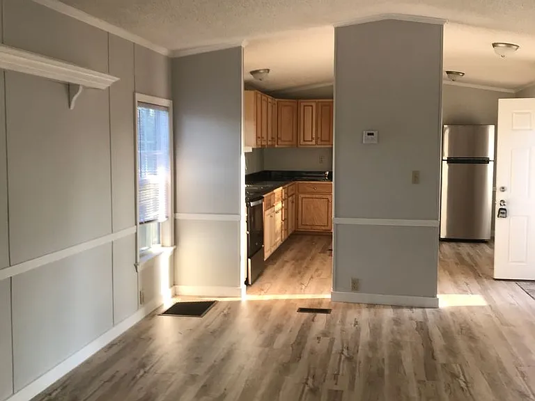 5027 Bullock Ct — Photo 11