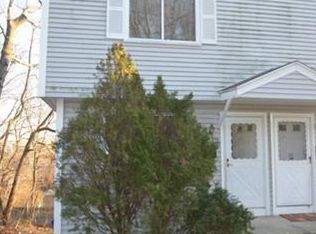 319 Pleasantview Ave, Bridgeport, CT 06606