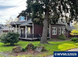 190 N Cleveland St, Mount Angel, OR