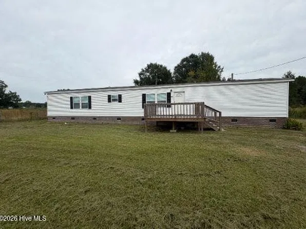 187 Fountain Crossroad Road, Bethel, NC 27812
