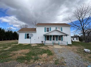 43 Niswander Rd, Staunton, VA 24401