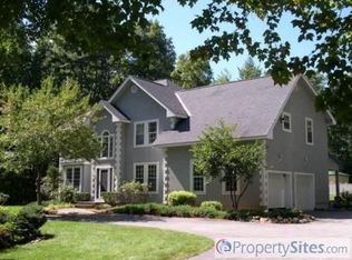 8 Saddle Hill Rd, Amherst, NH 03031