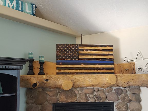 Main level gas fireplace