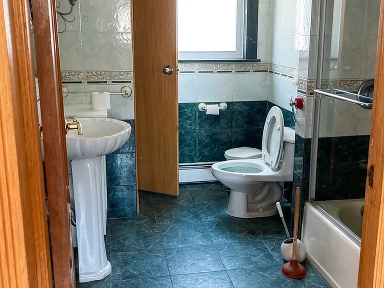 37 Quincy Ave #1A — Photo 10