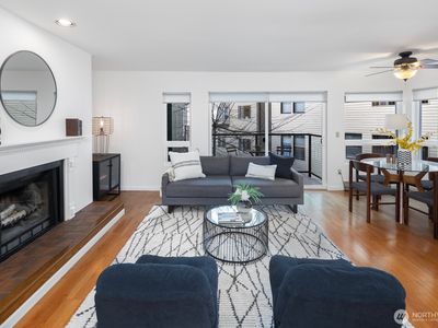 1516 E Pike Street #203, Seattle, WA, 98122