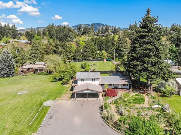 1175 NW Baker Dr, White Salmon, WA 98672