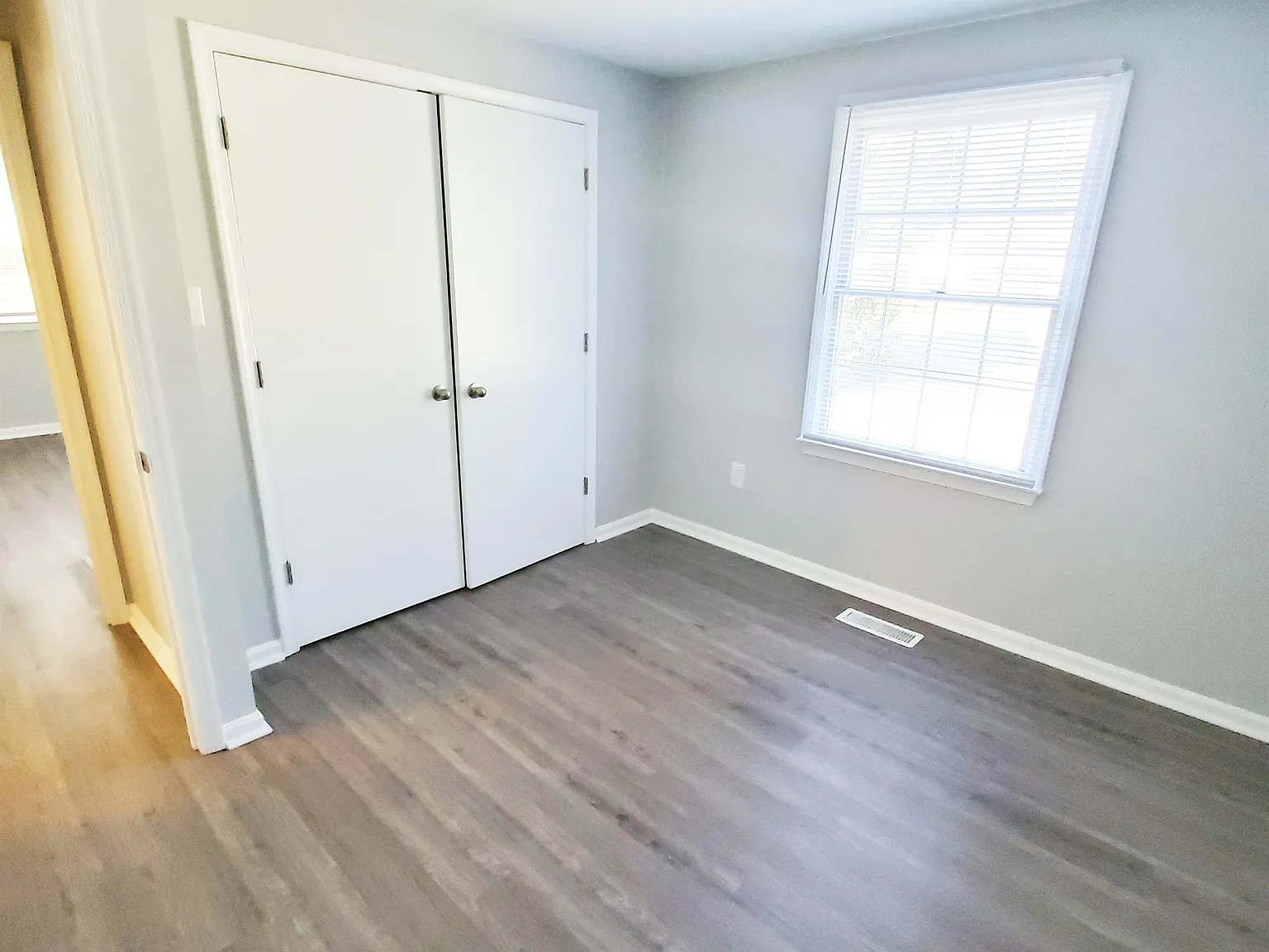 109 Benjamin Avenue - 1 — Photo 3