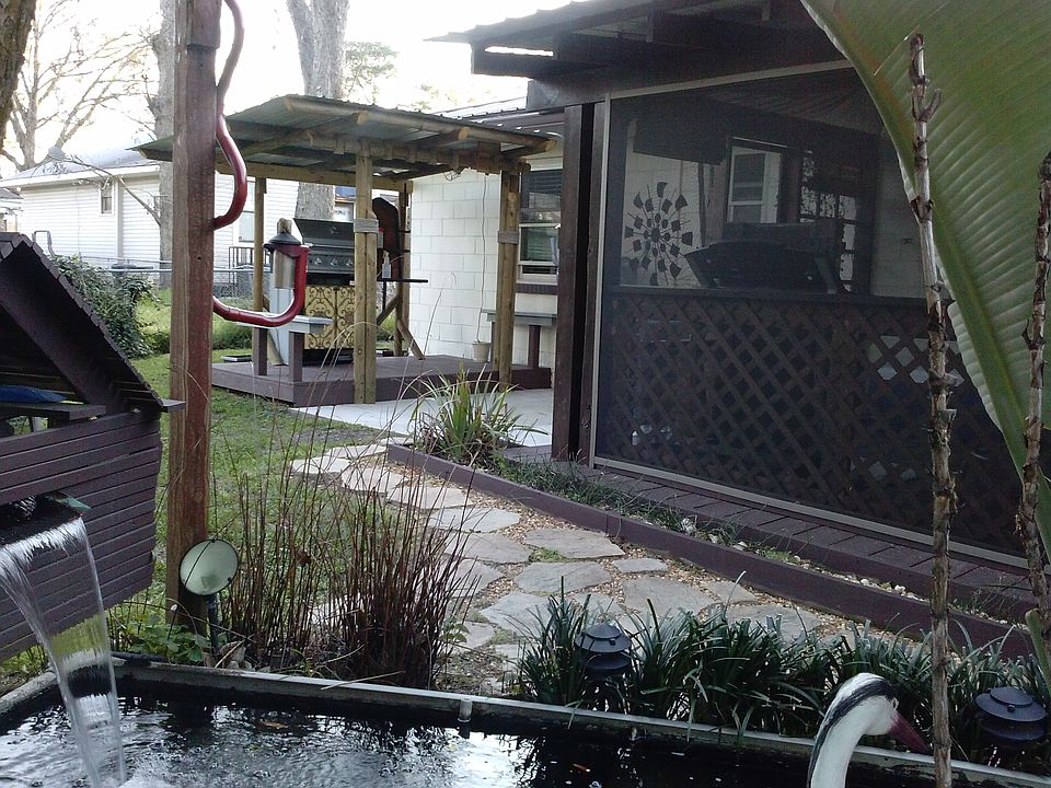 2nd image of 1555 Blanding Blvd