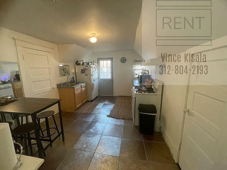 1312 Elston St #2 — Photo 2