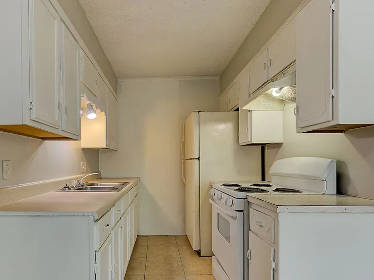 The View Apartment — Photo 13