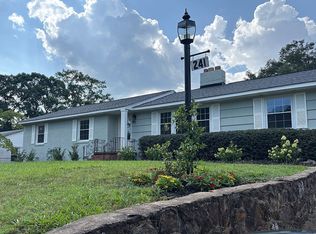 241 Lowndes Ave, Greenville, SC 29607